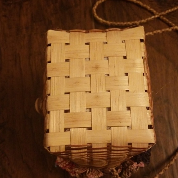 BidiBidi rattan weaved bag - Picture 3 of 6